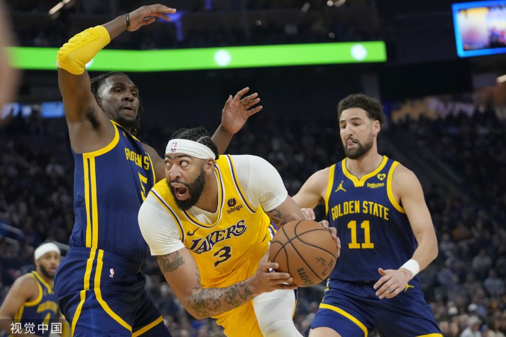 在这场激烈 在这场激烈