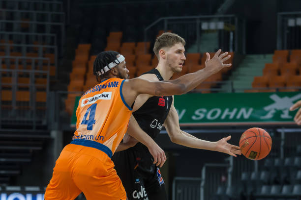 提供了极具 提供了极具